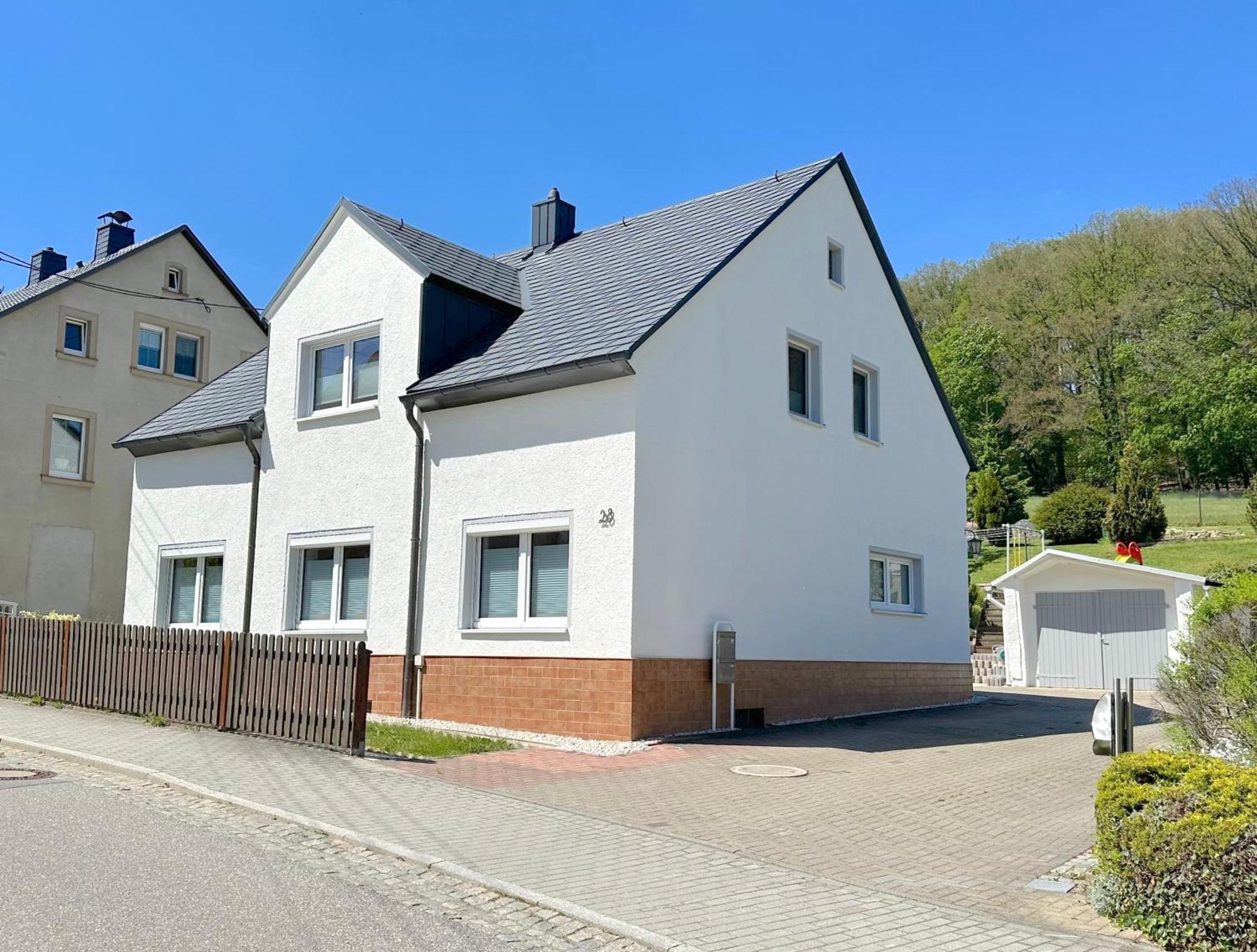 Luxurioese Ferienwohnung In Chemnitz - Apartment B28 Fuer 2 Plus 2 Gaeste Экстерьер фото
